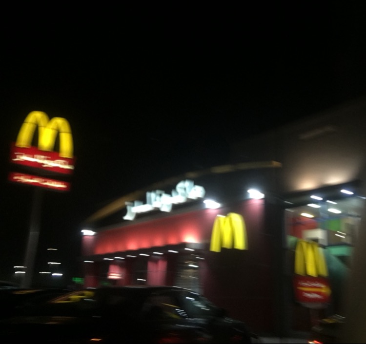 بغمزه أفوز عليك ٥