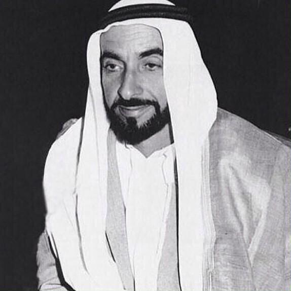 klna3yalZayed
