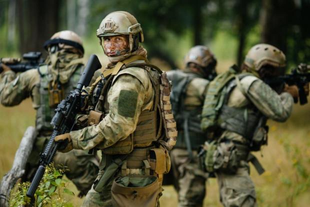 Green soldiers