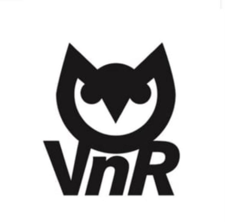 VnR0