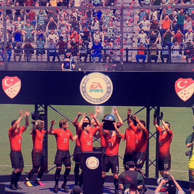 xFIFA EMPIREx